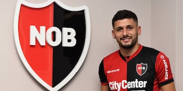 Juan Manuel García firmó contrato con Newell's