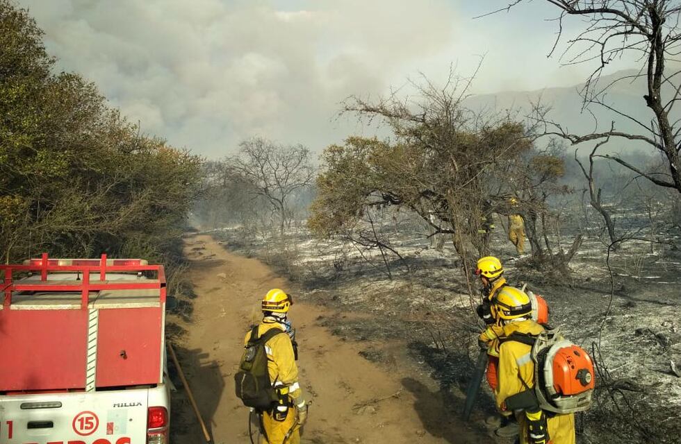 Por la falta de lluvias, advierten por riesgo extremo de incendio en Córdoba