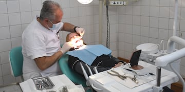 El Departamento Odontología del Hospital Naval Puerto Belgrano incorporó nuevos equipamientos