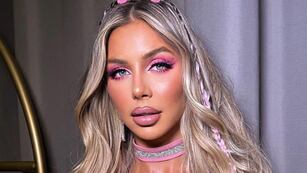 Crop top blanco y jean: Romina Malaspina cautivó a sus fans como DJ