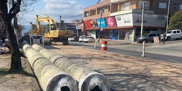 Continúan los cortes en Av. Cárcano por el avance del nuevo acueducto
