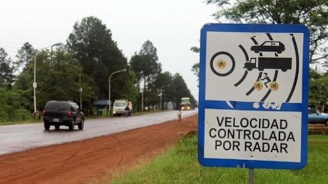 Misiones avanza con la instalación de 13 radares en rutas provinciales para reforzar la seguridad vial.