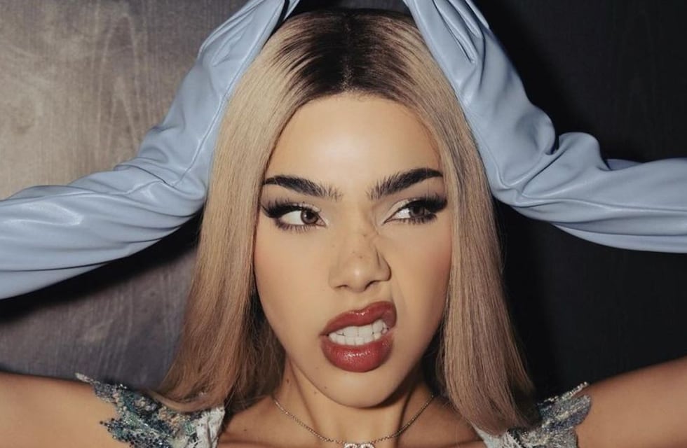 Quién es Kenia Os, la artista mexicana que colaborará con La Joaqui