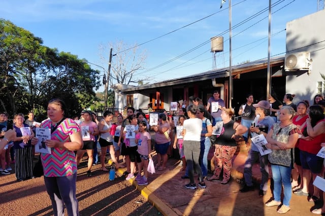 Detuvieron a la madre de la niña de 12 años que falleció luego de intentar quitarse la vida en la Colonia Victoria.
