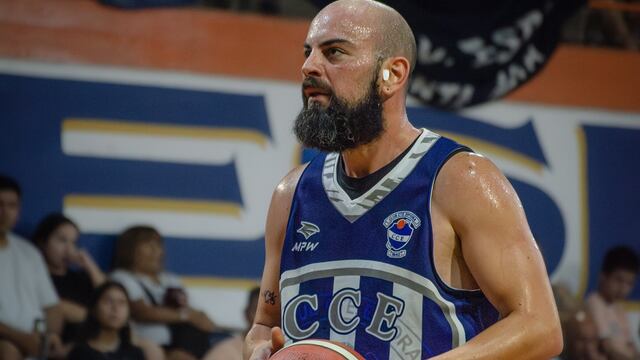 Espora se quedó con el invicto de Altense en el torneo "Ciudad de Punta Alta". (Foto ilustrativa Facebook Comandante Espora).