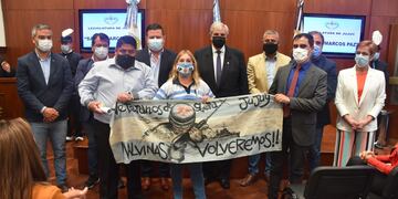 La Legislatura de Jujuy realizó un acto en el marco de la conmemoración de los 40 años del inicio de la guerra por la soberanía de las islas del Atlántico Sur en 1982.