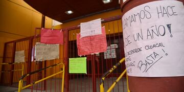 Toma en la Escuela Vicente Forestieri, de Villa El Libertador, luego de múltiples reclamos por falta de reparaciones.