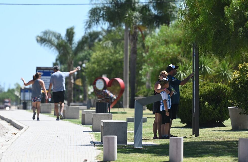 Turismo: 20 nuevos alojamientos de Pueblo Belgrano recibieron su homologación