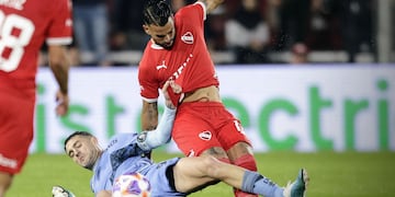 Belgrano cayó ante Independiente por dos goles de penal. Las quejas de Pablo Vegetti (Fotobaires).