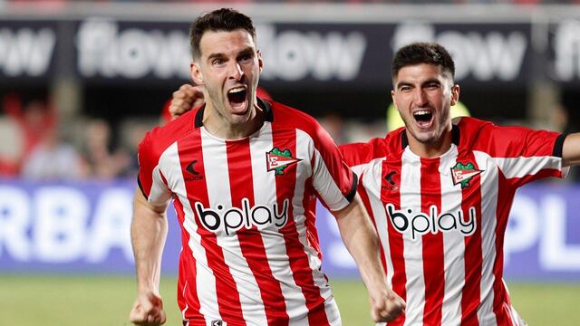 Mauro Boselli marcó el primer gol de Estudiantes ante Argentinos Juniors.