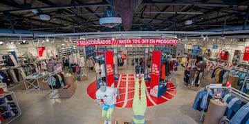 Hasta 90% de descuento: Dónde queda el nuevo outlet de Adidas que se llenó de gente.