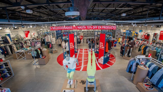 Hasta 90% de descuento: Dónde queda el nuevo outlet de Adidas que se llenó de gente.