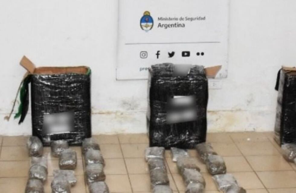 Sanjuanino envió 50 kilos de marihuana de Misiones a Buenos Aires, lo descubrieron y quedó detenido
