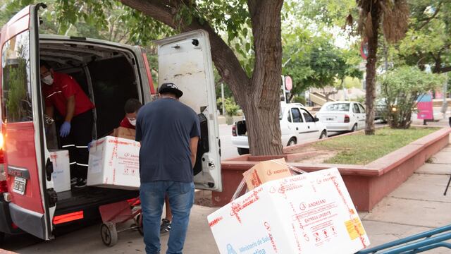 Llegaron a Mendoza las primeras dosis de la vacuna Sputnik V.