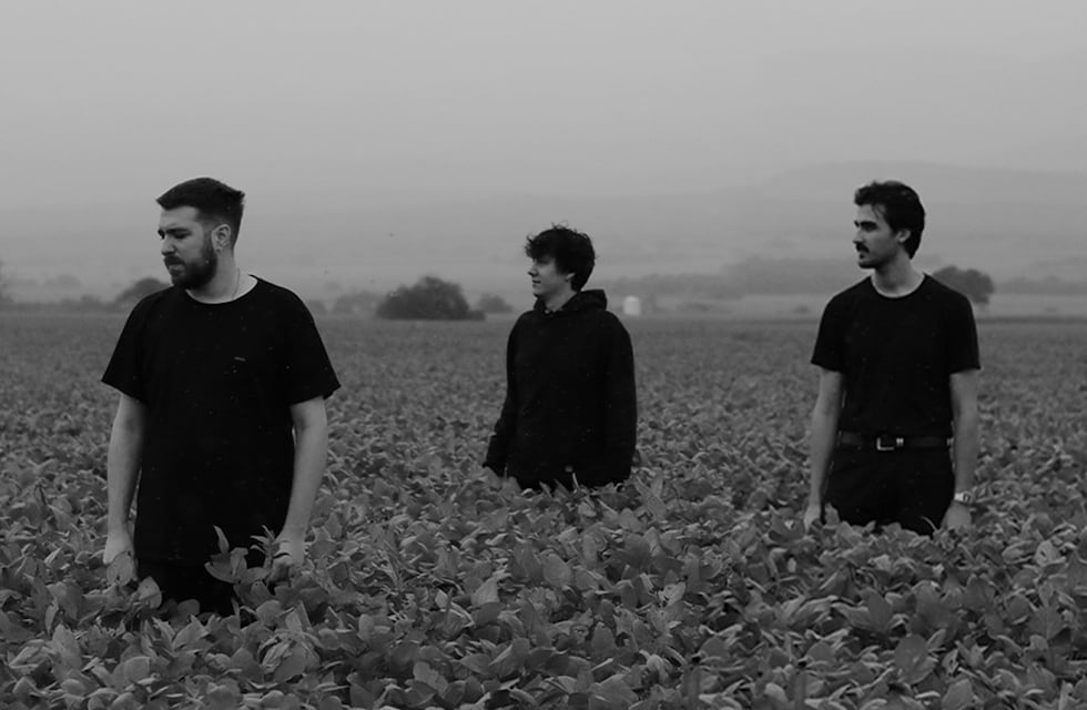 “Fin del Mar”, la Banda del músico de Arroyito Julián Rey, presentó su primer disco