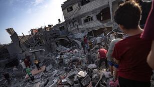 Campamento de refugiados bombardeado en Gaza