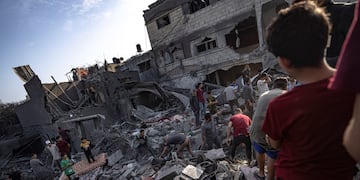Campamento de refugiados bombardeado en Gaza
