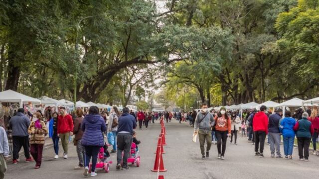 Feria de Artesanos del Parque Avellaneda.