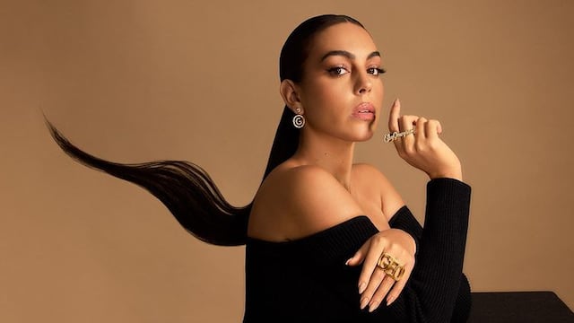 Georgina Rodríguez suele sorprender con looks elegantes y muy cuidados, mostrando toda su sensualidad.