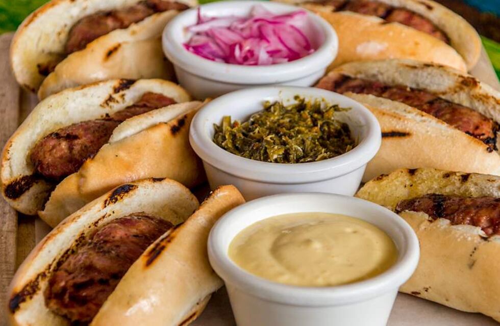 Día del Hot Dog: por qué el choripán fue elegido como el mejor “pancho” del mundo y el debate que generó en redes