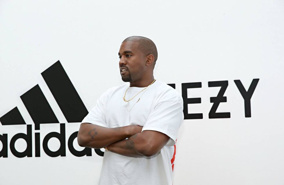Adidas canceló su contrato con Kanye West y paró la producción de Yeezy: ¿Qué dijo el rapero?