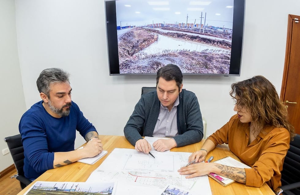 Río Grande: el intendente anunció la construcción del entubado del Canal Islas Malvinas