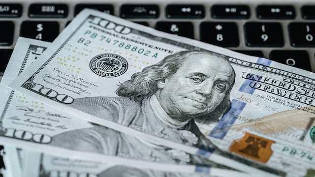 Dólar. (Freepik)