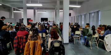 Jornada en Cresta: el psicoanálisis como aporte frente a la violencia en la escuela