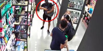 El local abrió hace tres meses y ya fue asaltado dos veces.