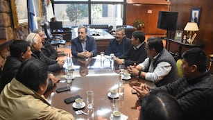 El vicegobernador Alberto Bernis recibió nuevamente a la dirigencia en su despacho de la Legislatura "para avanzar en una agenda sindical conjunta".