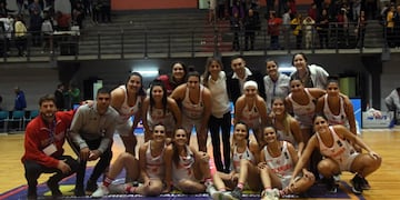 Rocamora arrancó en la Liga Sudamericana de Básquet femenino.