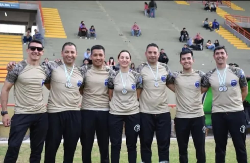 Miembros del Ejército Argentino se lucieron en el Nacional e Internacional de Paracaidismo