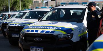 Entrega de móviles a la Policía de San Luis