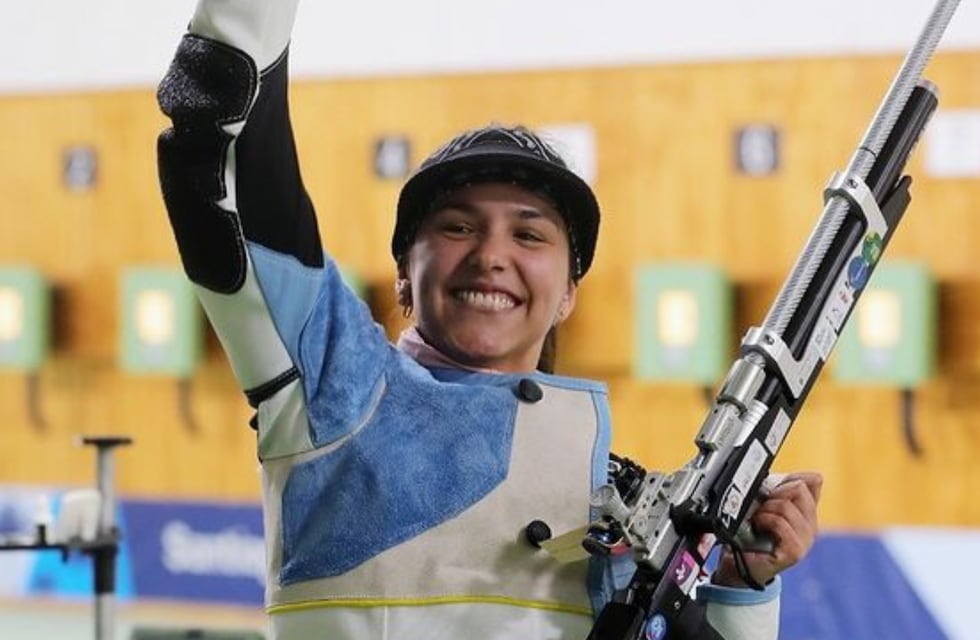 Quién es Fernanda Russo, la tiradora argentina que es furor en Instagram por sus fotos