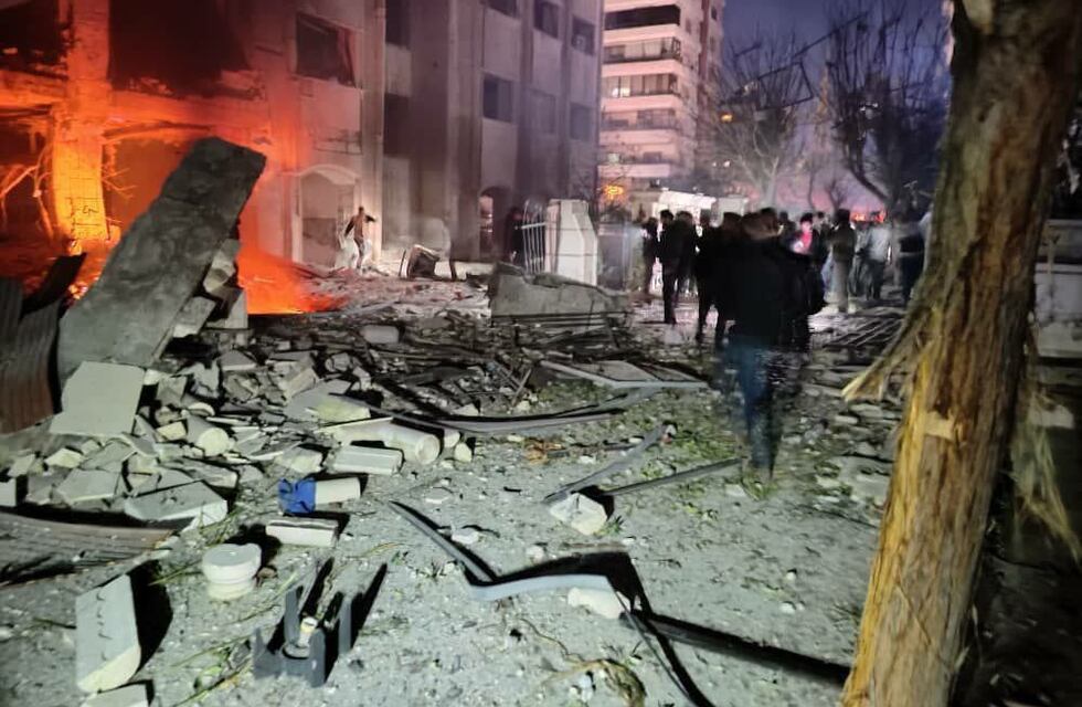 Israel lanzó un bombardeo sobre Siria y mató a 15 personas, entre ellos, varios civiles