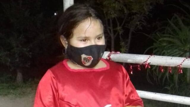 Le regalaron 700 pesos para su cumpleaños y compró alimentos para donar