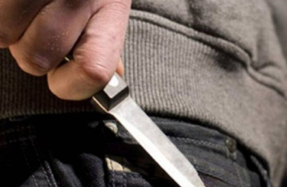 Festejaban un cumpleaños en un bar de Las Heras, discutieron e intercambiaron botellazos y puñaladas