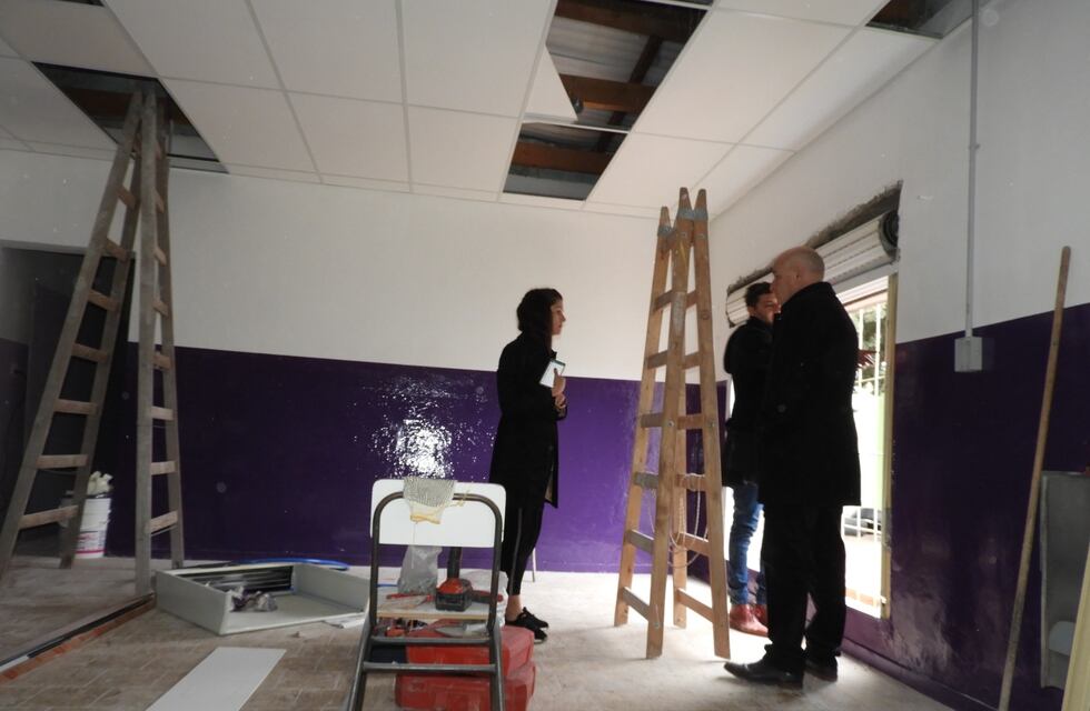 Comenzó recambio de cielorrasos en la Escuela de Estética