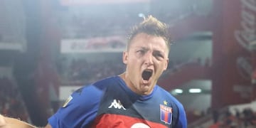 Mateo Retegui anotó dos ante Rosario Central y Carlos Tevez. Ya tiene más goles convertidos que Talleres (La Voz).