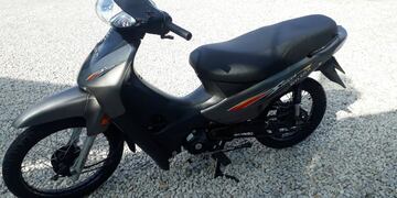 Ocurrió en la zona de Plaza Colón y su posteo, cargado de indignación se viralizó: “Perdón papá, pero estamos en Argentina”.