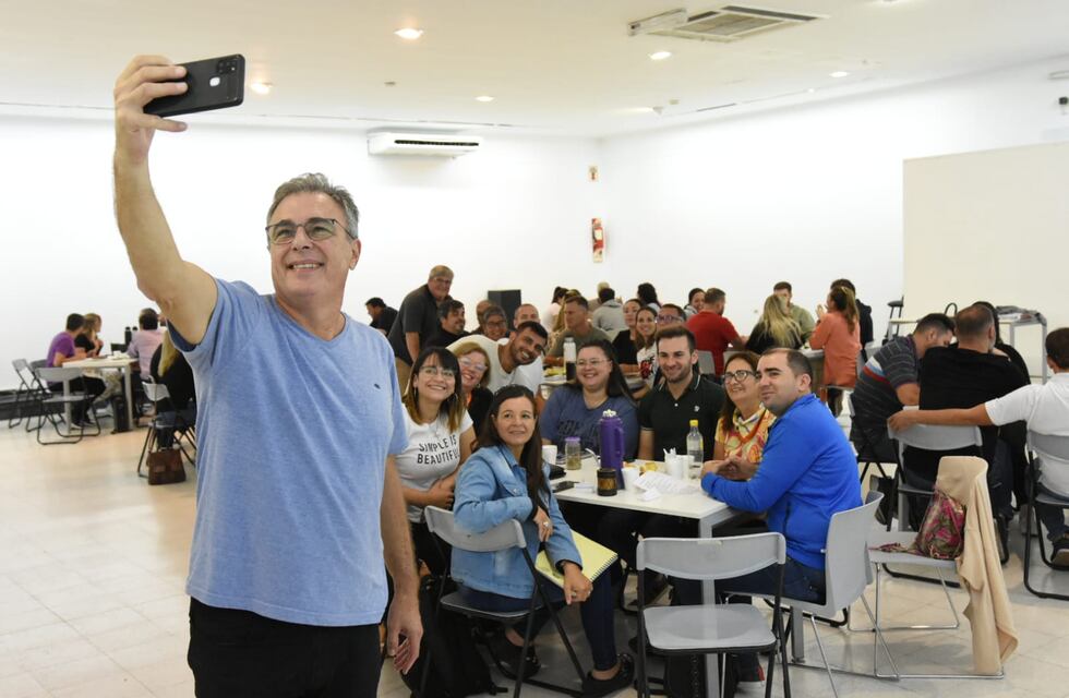 Luis Castellano se reunió con su gabinete: ¿cuáles serán las nuevas líneas de acción?