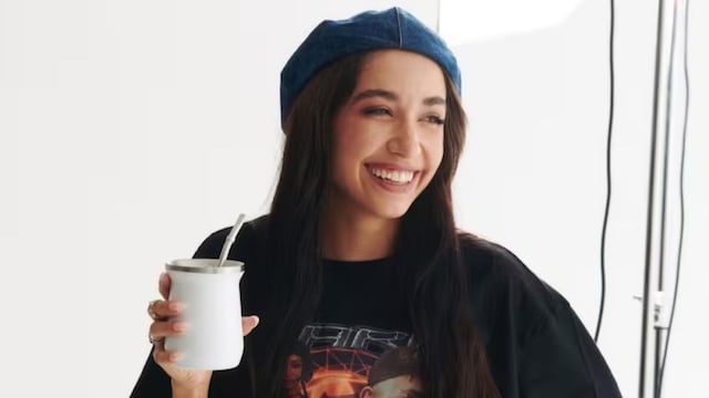 María Becerra se cansó y le respondió a quienes la critican por sus vacaciones en Finlandia: “Invierto en mi país...”