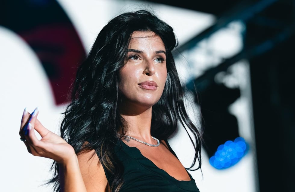 Nathy Peluso convirtió el Planetario en una fiesta con Club Grasa: así fue la primera edición del festival Camping