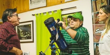 Se conforma un Club de Astronomía en Puerto Esperanza.