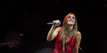 La Sole cantó hasta que el clima lo permitió en el Festival de Jesús María 2026. (La Voz).