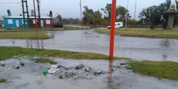 Tres Arroyos, Vecinos de Libertad y Aníbal Ponce reclaman por problemas en la red pluvial y cloacal