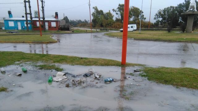 Tres Arroyos, Vecinos de Libertad y Aníbal Ponce reclaman por problemas en la red pluvial y cloacal