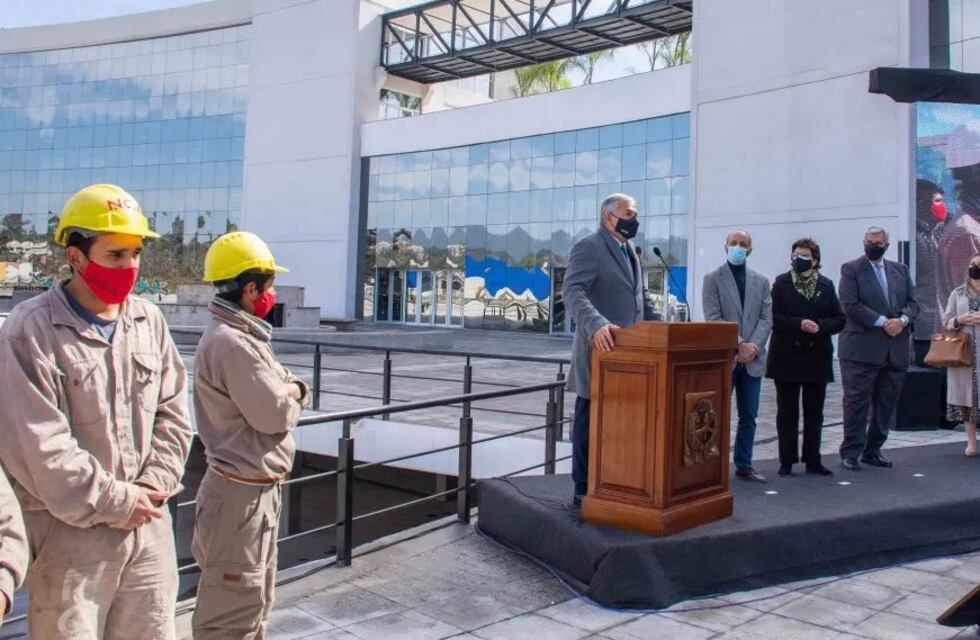 En Jujuy “se construye la educación del futuro”, dijo Morales