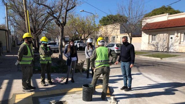 Recorrida de Castellano y Caruso en la obra de ciclovías