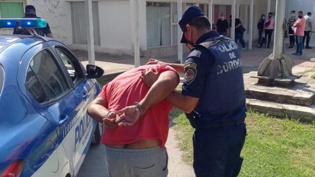 La Policía detuvo a un hombre de 32 años en barrio Villa Angelelli (Foto ilustrativa).